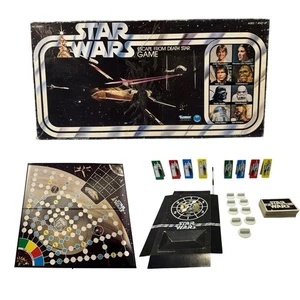Star Wars: Flucht vor dem Todesstern Brettspiel mit 8 Figuren, Karten & Spinner - Bild 1 von 22