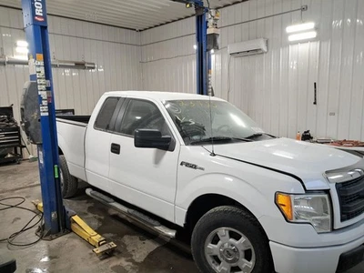 Коробка предохранителей моторного отсека 2014 Ford F150 3,7 л б/у от оригинального производителя 130 000 миль C25755 - Изображение 1 из 4