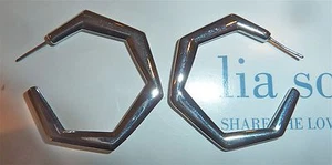 NEW DEMO - LIA SOPHIA "FIERCE" EARRINGS - SILVERTONE HEXAGON - 2008 - Picture 1 of 3