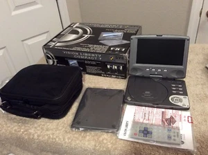 SeViC Systems Vision Liberty Compact7 7" DVD/MPEG4 Player. Portable Or Back Seat - Picture 1 of 10