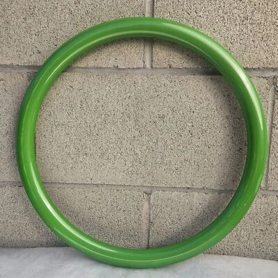 Volante verde metálico de 16" medio envoltorio Foto 1 de 4