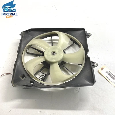 DEFECT 2015-20 Acura TLX DRIVER CONDENSER FAN AND SHROUD ASSEMBLY WITH MOTOR OEM - Image 1 of 4
