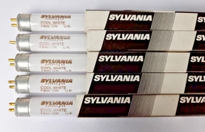 SYLVANIA 5 Pack 8 Watt 12" 8W T5 Fluorescent Tube - Sylvania Cool White Daylight - Picture 1 of 5