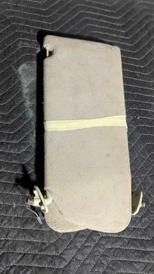 1993-1996 Cadillac Fleetwood HEADLINER Visors MAP LIGHTS 94-96impala SS OEM  - Image 1 of 3