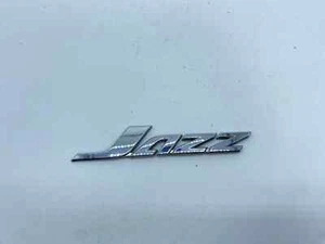 WRITTEN KIA PICANTO LOGO EMBLEM SIGA BADGE REAR FRIEZE ORIGINAL - Picture 1 of 5