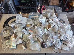 Mixed Lot of NOS Cummins Onan Robin Wisconsin & More Small Engine Parts Hardware - Picture 1 of 24