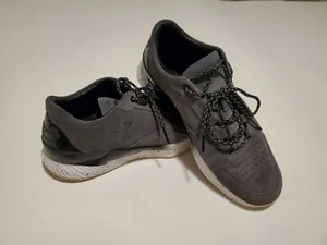 Under Armour Curry Low Lux Grey/Black/White 1296619-040 Suede Size 10.5 [DD10] - Picture 1 of 8