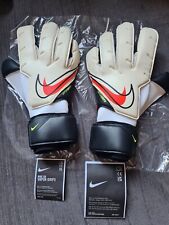 Nike Goalkeeper Vapor Grip 3 GK Gloves size 8 Rrp £85