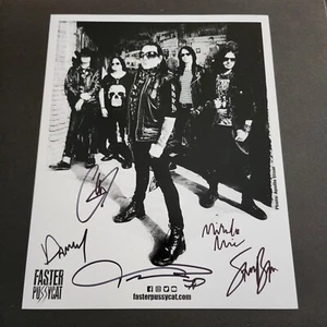 FASTER PUSSYCAT 2023 firmato da band completa - foto 8x10 - Foto 1 di 4