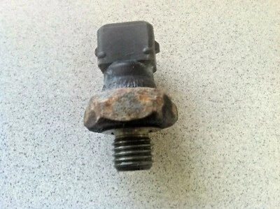 2000 - 2006 宝马 325xi 325i 330i 330Ci E46 ~ 油压开关 ~ 12618611273  	 — 第 1/4 张图片