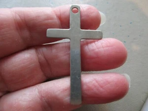 COLLAR COLGANTE COLGANTE DE COLECCIÓN CEPILLO GRANDE TONO PLATA ANTIGUO RELIGIOSO CRUZ FOB - Imagen 1 de 2