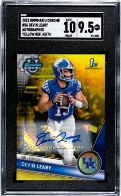 Bowman University 2023 cromo Devin Leary amarillo novato automático/75 Kentucky QB SGC Foto 1 de 3