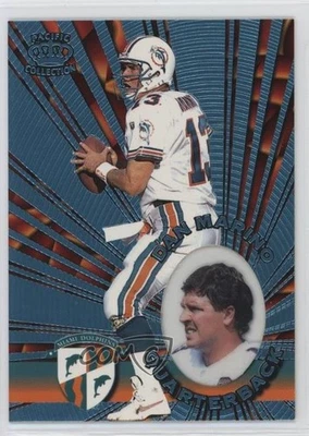 1996 Pacific Invincible Platinum Blue Dan Marino #I-79 HOF - Image 1 of 2