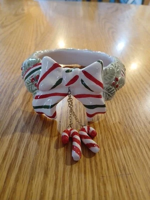 Yankee Candle Christmas Themed Candle Shade Topper 4 1/2” Teresa Kuget - Image 1 of 4