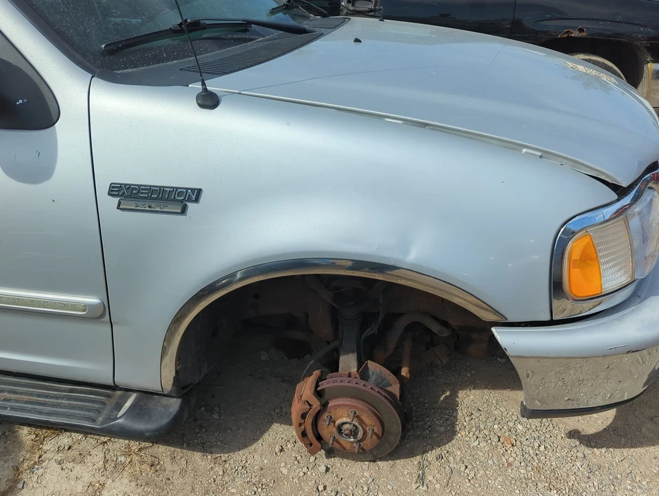 Guardabarros de pasajero Ford Expedition 1997-2002 Farnc Foto 1 de 1