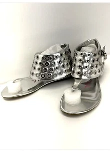 Heart Soul Shoes Women's Size 8.5 Silver Met MEA Style Low Heel Brand New. - Picture 1 of 1
