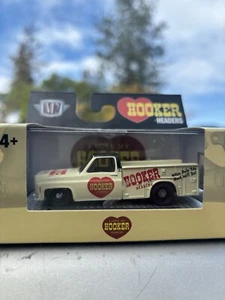 M2 Machines 1975 Chevrolet Silverado Hooker Headers O'Reilly Exclusive 1/64 - Picture 1 of 4