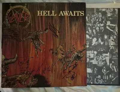 Signed By All Original Members  Early Pressing Not 1st I Think 2nd Or 3d Ex/ex - Image 1 of 4