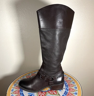 Vince Camuto Brunah Mujer Talla 7.5 M Fudge Marrón Oscuro Cuero Botas Cremallera Foto 1 de 4
