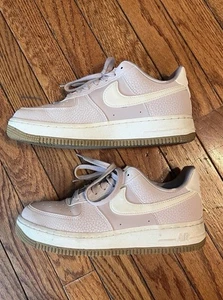 Nike Air Force One AF1 para mujer talla 6,5 ¡usadas dos veces! Blanco lila - Imagen 1 de 11