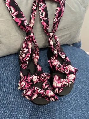 Red Valentino Women Platform Sandals, Size 39 - Image 1 of 4