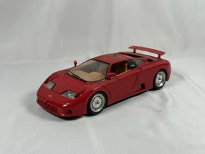 Burago 1/18 Scale Die Cast Model Bugatti EB110 - Red - Picture 1 of 11