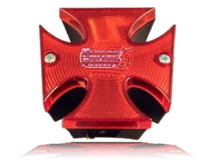 MALTESE CROSS+TAILLIGHT BLACK+ CUSTOM BOBBER"CHOPPER-RED-COLOR FIT HARLEY - Picture 1 of 2