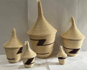 RWANDAN TUTSI HANDMADE 2.5” to 9.5” SET OF 5 NESTING BASKETS - Picture 1 of 8