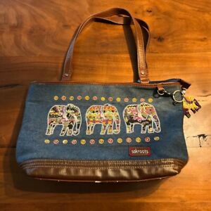 Sakroots Blue Elephant Purse. Shows some signs of wear. Beautiful details