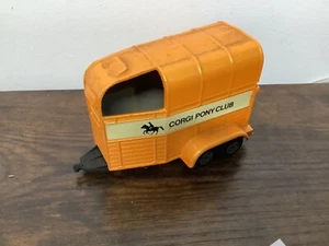 Retro, Toy, Vintage Corgi Beaufort Double Horse Box Trailer (Damaged) (CB26) - Picture 1 of 4