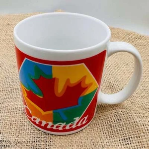 1980's Vintage Canada / Canadian Souvenir Mug - Picture 1 of 8