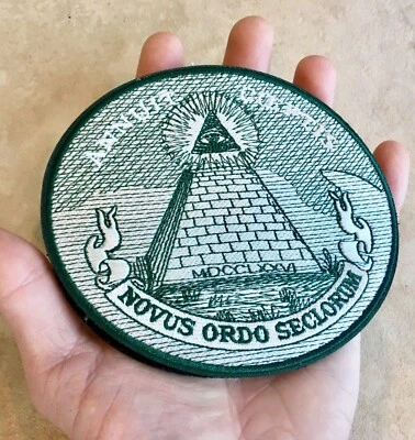 Parche escondite en forma ovalada del Gran Sello Novus Ordo Seclorum Illuminati dinero Foto 1 de 4