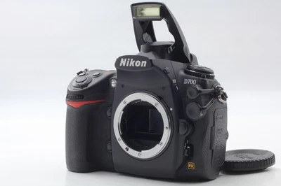 [Near MINT+++] Nikon D700 12.1MP Digital SLR Camera Body Battery - English menu - Image 1 of 4