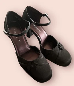 Kenneth Cole Reaction Black Leather Mary Jane Heels Women's Size 8.5 - Picture 1 of 7