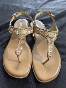 Women’s Size 9 Michael Kors Rose Gold Glitter MK Golf Plate Flat Sandals - Picture 1 of 12