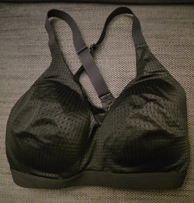 Black Victoria's Secret Sports Bra 32DDD NWT - Image 1 of 3