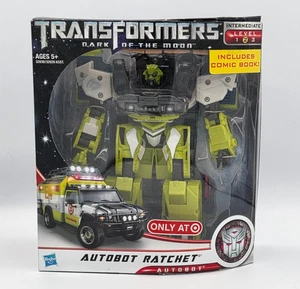 "NEW" - RATCHET (Transformers Dark of the Moon Target Exclusive) - Picture 1 of 6