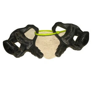 Shimano PD-R550 Road bike Pedals Clipless SPD SL Black R550 Pair Road Tri Bike - Picture 1 of 8
