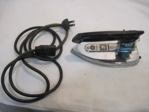 OLD VINTAGE APEX ELECTRIC TRAVEL IRON # 9162 WORKS  MADE IN JAPAN - Picture 1 of 5