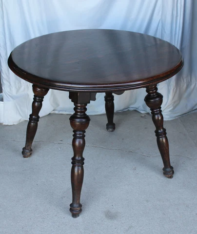 Antique Round Quarter Sawn Oak Pub or Game Table - 36″ Diameter Cover