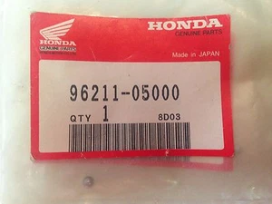 COJINETES DE BOLAS DE DIRECCIÓN HONDA OEM '84-'93 TRX200 TRX250 96211-05000 - Imagen 1 de 1