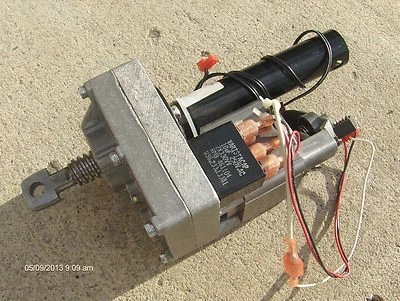 PIEZA DE CINTA DE CORRER: elevación del motor de inclinación/declinación Nordic Track C2420 + eje + cableado 215397 Foto 1 de 4