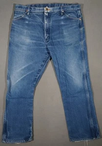 WL05424 ***WRANGLER*** 13MWZ STRAIGHT LEG MENS BLUE JEANS 40X30 (msr 38"x28.5") - Imagen 1 de 6