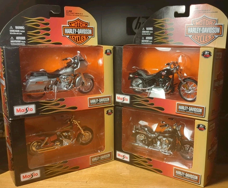 Lot Of 4  Harley Davidson Die Cast Motorcycles 1:18 Scale New In Package 🏍️ - Image 1 of 4
