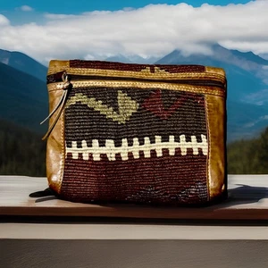 Bolso sin asas vintage tejido a mano Kilim y cuero bolso bohemio 9" con pavo - Imagen 1 de 7