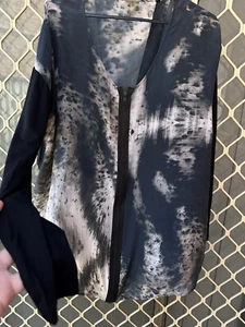 Nique Size 8 100% Silk Designer Top - Picture 1 of 5