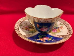 Antique Dresden Helena Wolfsohn Augustus Rex Cup and saucer.(1843-1878) - Picture 1 of 5