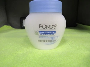 Crema hidratante facial rica hidratación Pond's Dry Skin 3,9 oz de Ponds - Imagen 1 de 2