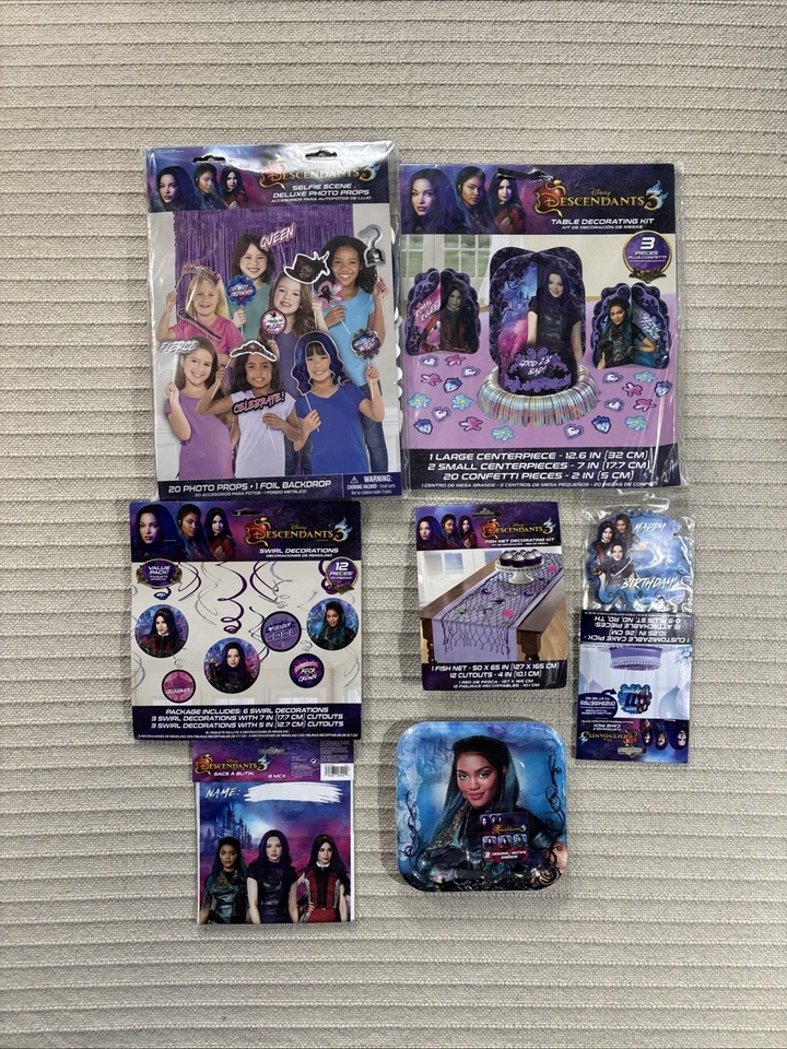 Descendants 3 Party Plates Photo Booth Centerpiece Bags Cake Pick Runner Hanging - Image 1 of 4