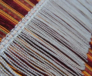 3,0 m Fransen 13 cm Weiß Rosa „Köpfchen“ Fransenborte Posamentenborte Decoborte  - Bild 1 von 2